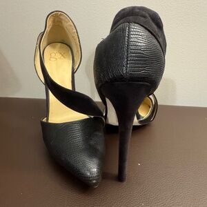 Black Strappy Stiletto Heel